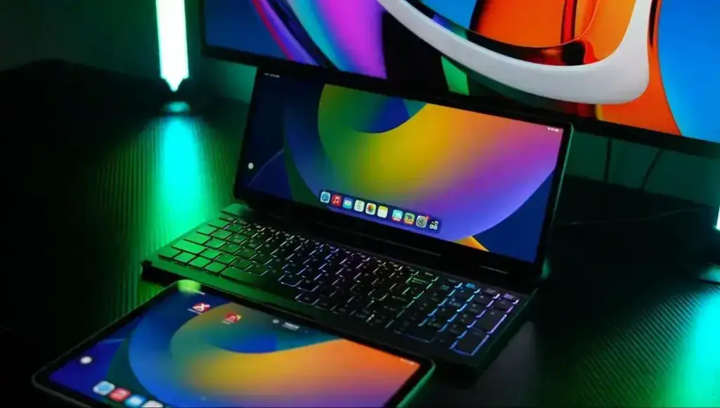 KeyGo Gen 2: Um Teclado com Tela de Toque 4K Ultrawide