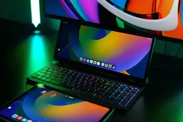 KeyGo Gen 2: Um Teclado com Tela de Toque 4K Ultrawide