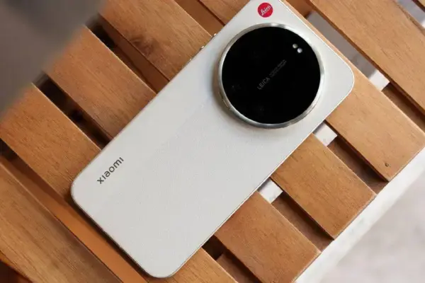 Leica e Xiaomi lançam novo Leitzphone, substituindo a Sharp