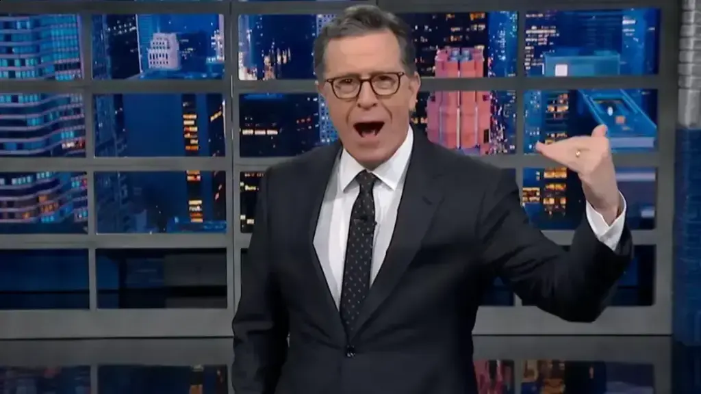 Stephen Colbert zomba de Trump após queda nas audiências do discurso