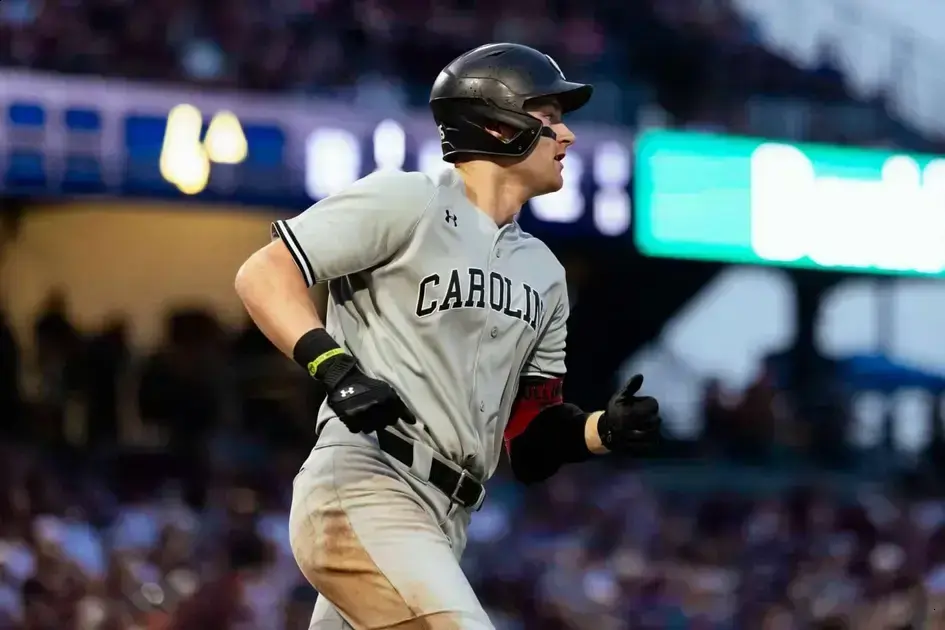 A Temporada 2026 de Friday Night Baseball Começa Hoje na Apple TV