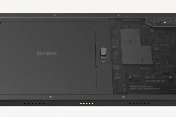 Brax apresenta o tablet open_slate focado em privacidade e customização