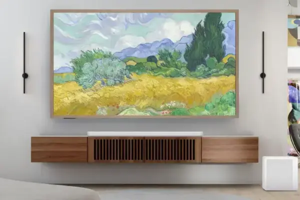 Hisense lança CanvasTV 2026, forte concorrente do Samsung The Frame