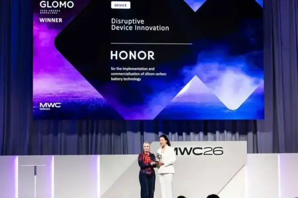 HONOR vence GLOMO com bateria silício-carbono do Magic V6 e design mais fino