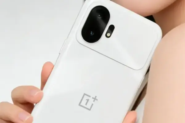 OnePlus 15T supera 13T em benchmarks e iguala desempenho do 15