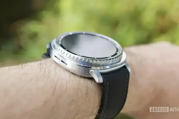 Samsung introduz monitoramento de pressão arterial no Galaxy Watch nos EUA