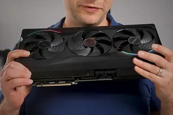 A Nvidia RTX 5090 finalmente é compatível com o macOS!