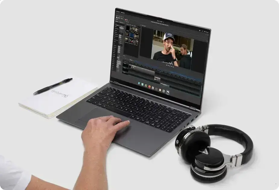 Análise do System76 Pangolin Pro: Um Laptop Linux de Alto Desempenho