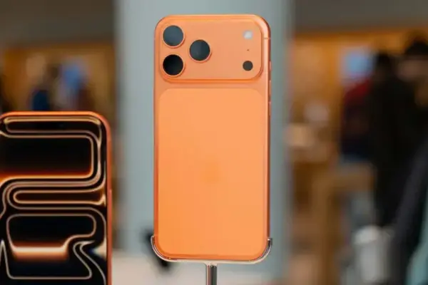 Apple pode adotar câmeras periscópio de 200MP em futuros iPhones