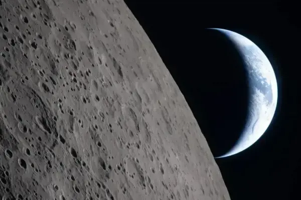 Como Assistir o Retorno da Missão Artemis II da NASA Hoje à Noite