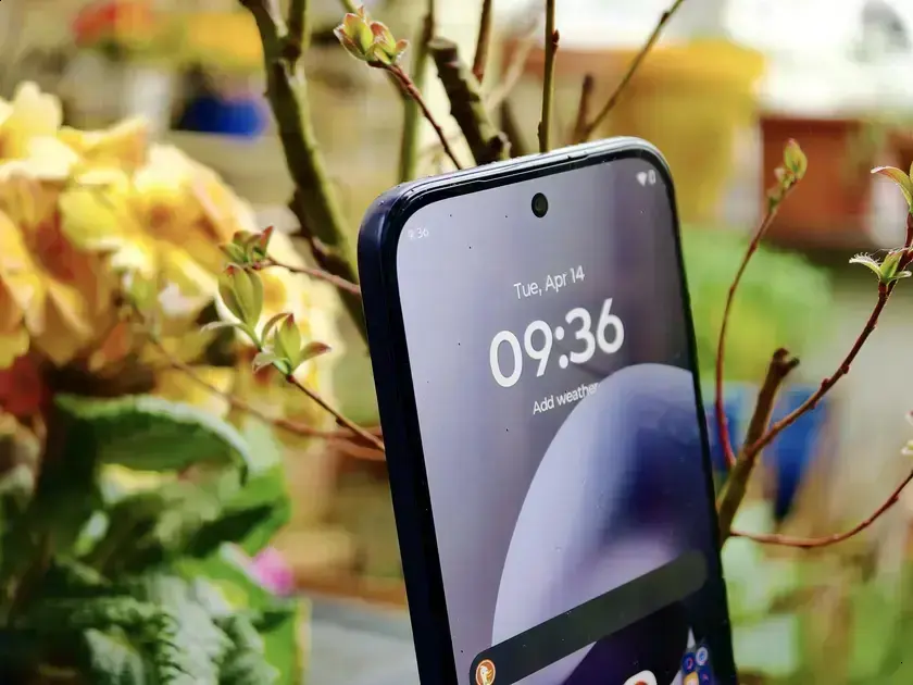 Conheça o incrível display do Motorola Moto G67 por menos de $200