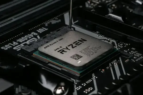 Desempenho das CPUs: AMD continua na liderança enquanto Intel tenta se recuperar