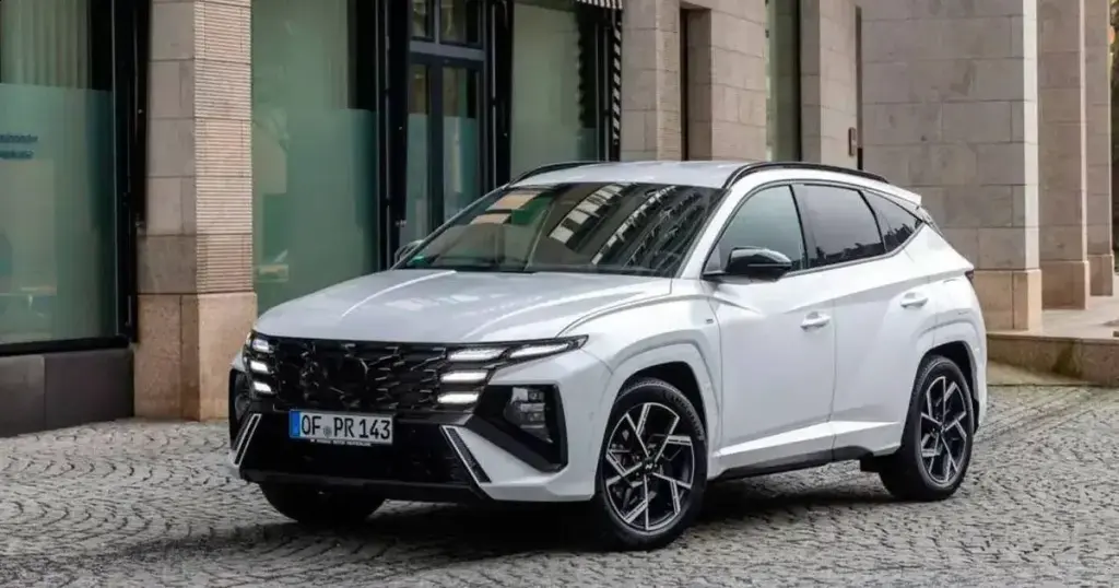 Geely Apresenta i-HEV: Uma Revolução em Eficiência Híbrida