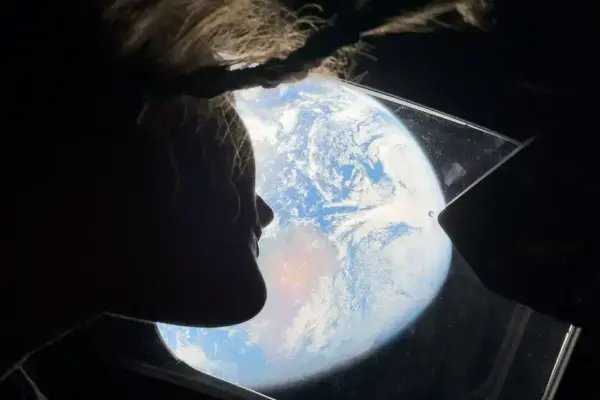 iPhone 17 Pro Max registra a Terra em missão Artemis II da NASA