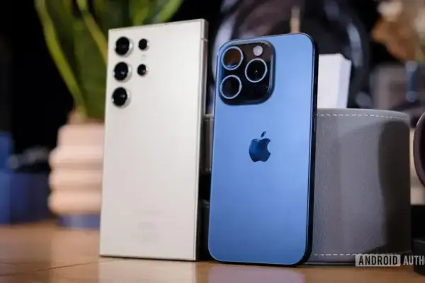 Samsung e Apple recebem notas baixas em relatório de reparabilidade de smartphones