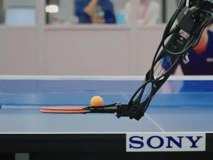Sony cria robô que supera jogadores de elite no tênis de mesa