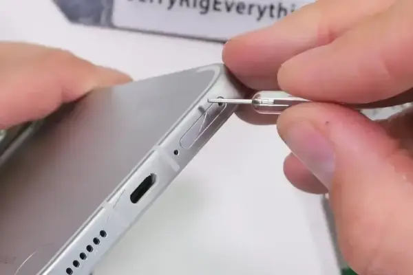 Teste de durabilidade do Nothing Phone 4a Pro: um smartphone resistente?