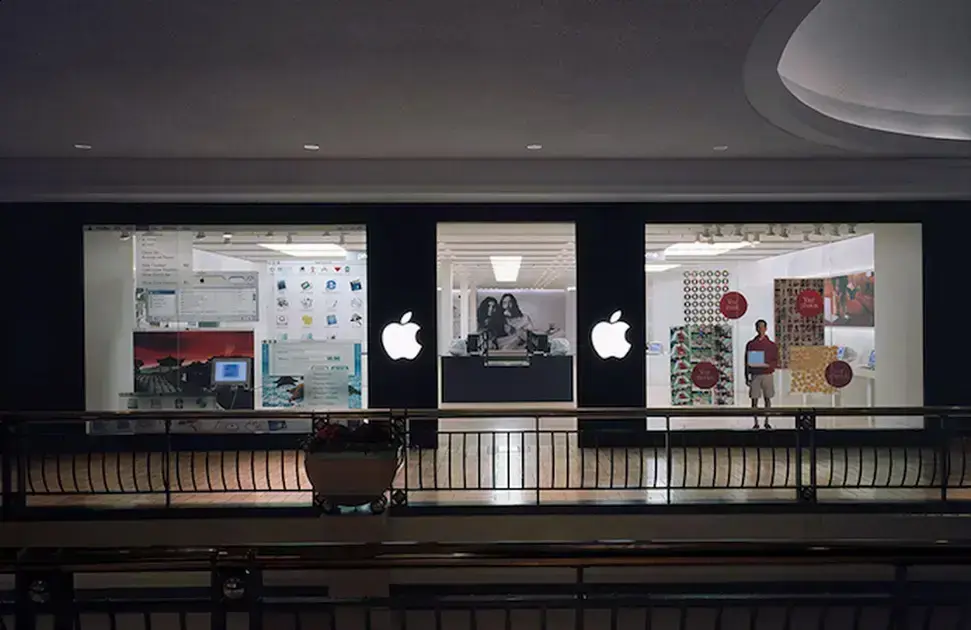 Apple celebra 25 anos de inovação com suas primeiras lojas físicas 1 Apple celebra 25 anos de inovação com suas primeiras lojas físicas