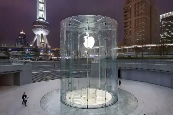 Apple recupera vendas na China com iPhone 17, mas enfrenta desafios