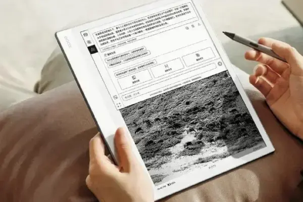 Boox Note X6 chega com 128GB e multitarefa com tela dividida