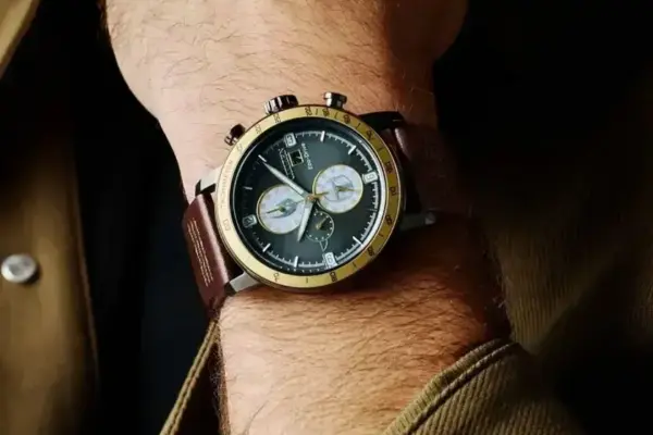 Citizen lança relógio Eco-Drive inspirado em Mandalorian com design exclusivo