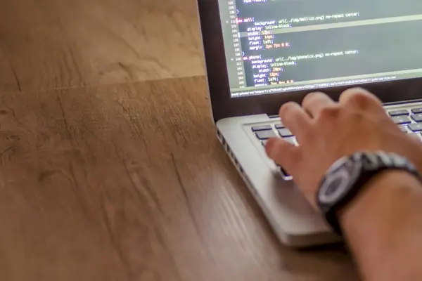 Como rodar um agente de IA 24/7 no seu próprio servidor com OpenClaw