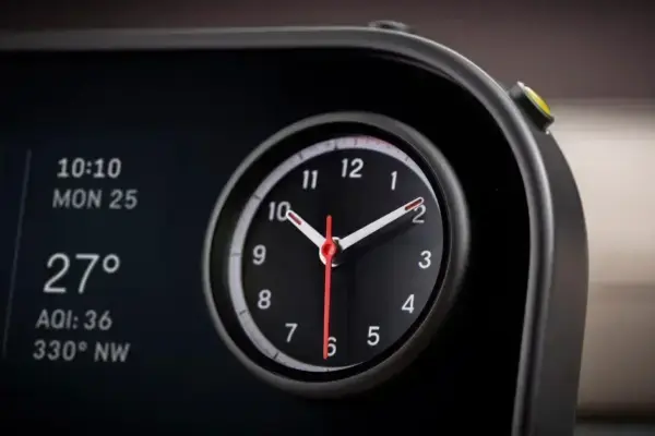 Ferrari Luce: o primeiro supercarro elétrico com cockpit de Jony Ive