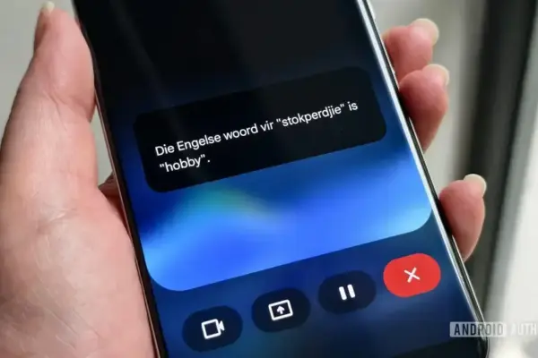Google testa barra interativa no Gemini Live que acena para usuários