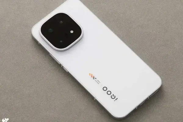 iQOO 16: detalhes da engenharia vazados com câmera de 50MP e bateria de 8.000mAh+