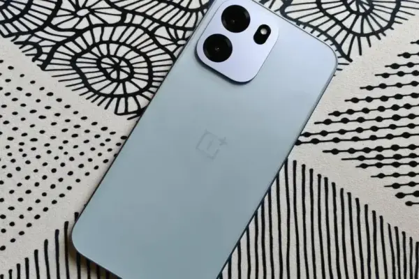 OnePlus Nord CE6: primeiras imagens revelam design premium e ótimo preço