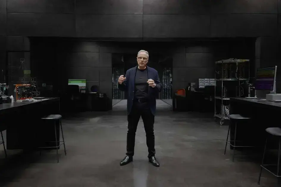 Reestruturação no hardware da Apple destaca Johny Srouji no centro da inovação