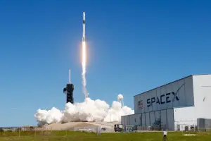 SpaceX e Apple: a batalha pela conectividade orbital e o futuro dos dispositivos pessoais