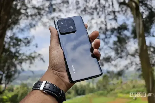 Xiaomi lança upgrade de bateria para linha 13 com mais capacidade por baixo custo
