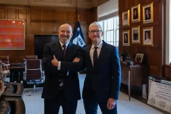 Apple solicita autorização para comprar memória RAM chinesa após alta nos preços