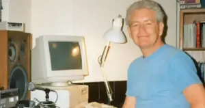 Bobby Prince, compositor da trilha de Doom, morre aos 81 anos deixando legado eterno