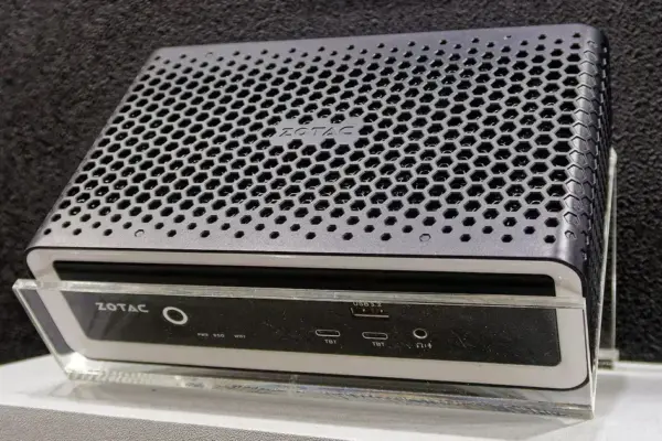 Conheça o Zotac ZBOX CI471 nano: mini PC fanless com Intel Wildcat Lake