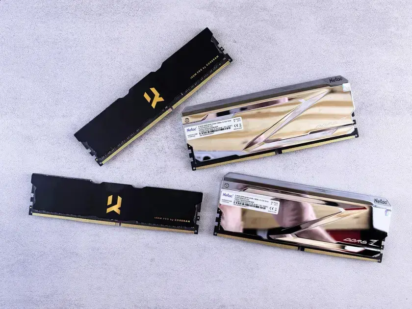 Crise de DRAM encarece memória RAM e SSDs na Europa, mas alta desacelera em junho