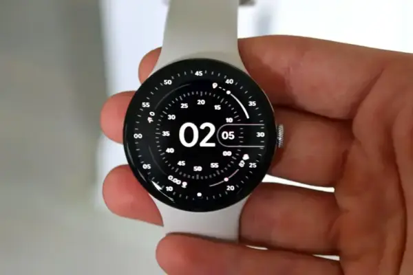 Curioso vazamento: protótipo do Google Pixel Watch 5 encontrado no mar do Caribe