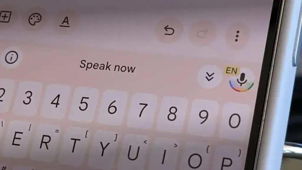 Google prepara atualização Rambler para a digitação por voz no Gboard