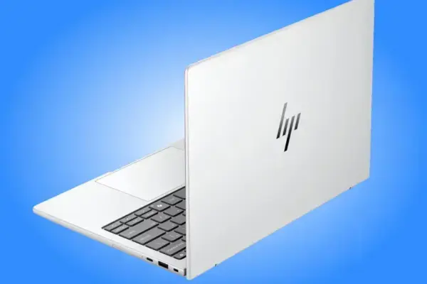 HP lança laptop compacto EliteBook 8 G2i 13 com Intel Panther Lake e 32 GB RAM