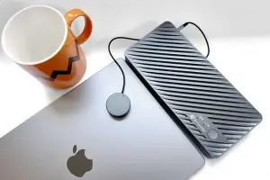 iDock M10: a dock KVM ideal para quem usa MacBook e PC ou Mac desktop