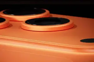iPhone 18 Pro pode abandonar Cosmic Orange após reclamações de descoloração