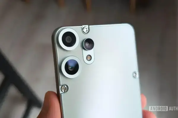 Nothing cancela CMF Phone 3 Pro e aposta em novos smartphones para 2026