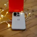 OnePlus lança atualização OxygenOS com streaming Bluetooth para dois dispositivos simultâneos