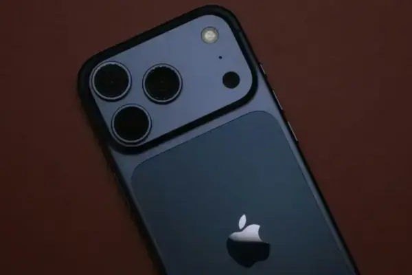 Por que o iPhone 18 Pro terá um enorme aumento na sua câmera