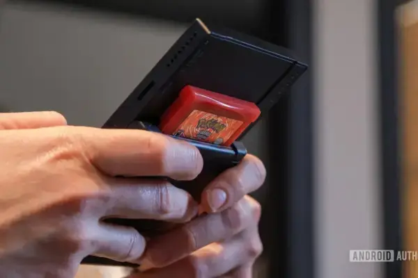 Problemas de Compatibilidade entre Analogue Pocket e EverDrive deixam gamers na mão