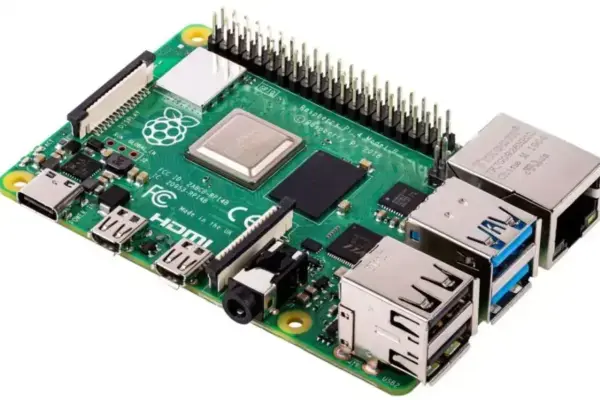 Raspberry Pi 4 com processador mais lento chega com desconto leve