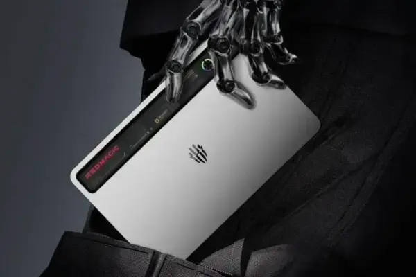 Red Magic Gaming Tablet 5 Pro exibe 184 FPS no CrossFire antes do lançamento