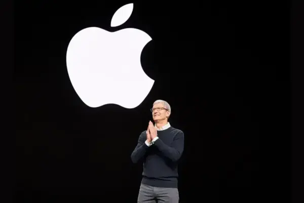 Tim Cook compartilha vídeo 'Bom dia' antes do evento Apple WWDC 2026