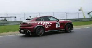 Xiaomi YU7 GT faz primeira volta autônoma oficial no Nürburgring em 10min29s